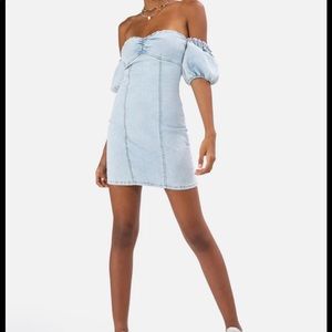 Adika Jean off shoulder denim dress